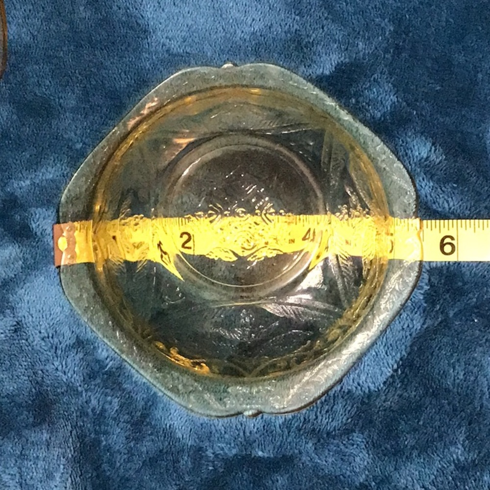 SET OF 4 VINTAGE BOWLS - Picture 7 of 11